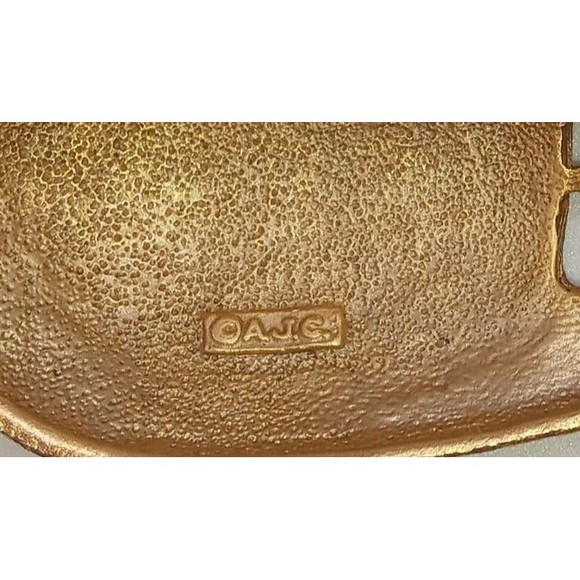 AJC Noahs Ark Gold Tone Animal Boat Brooch Pin Signed Vintage - Picture 10 of 10